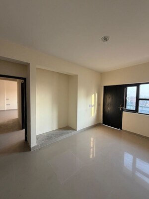 Room in 2 BHK Apartment at Ansal Crown Heights, Sector 80 – for Rent