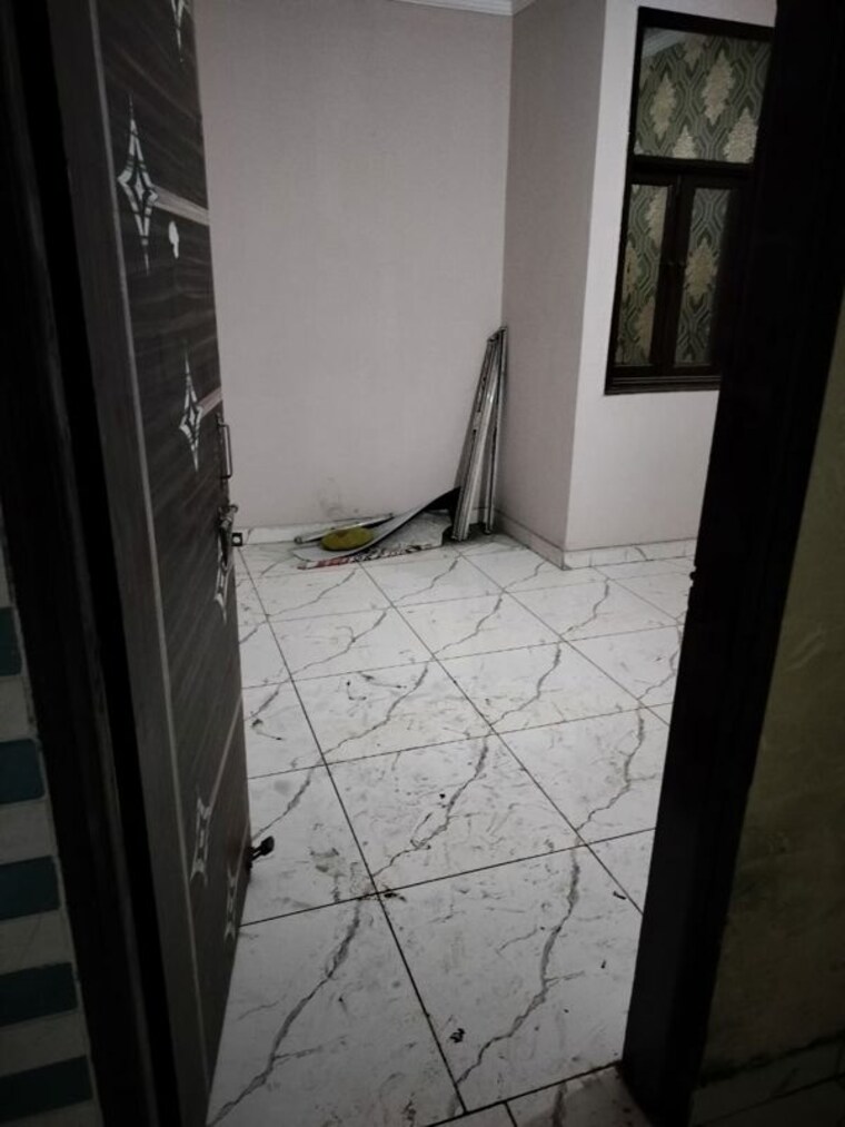 Balcony, uttam nagar 3 Bedroom 1100 Sq.Ft. Builder Floor In Uttam Nagar Delhi 10415155