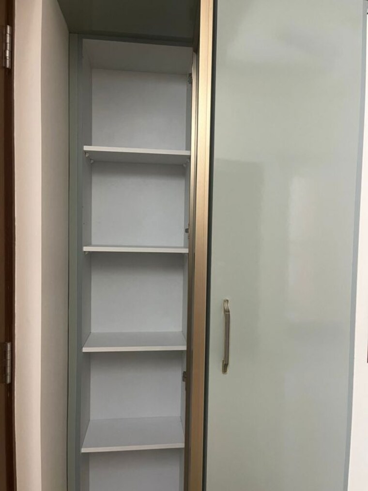 Bathroom, prestige-finsbury-park-hyde 2 Bedroom 999 Sq.Ft. Apartment In Bagaluru Bangalore 10415165