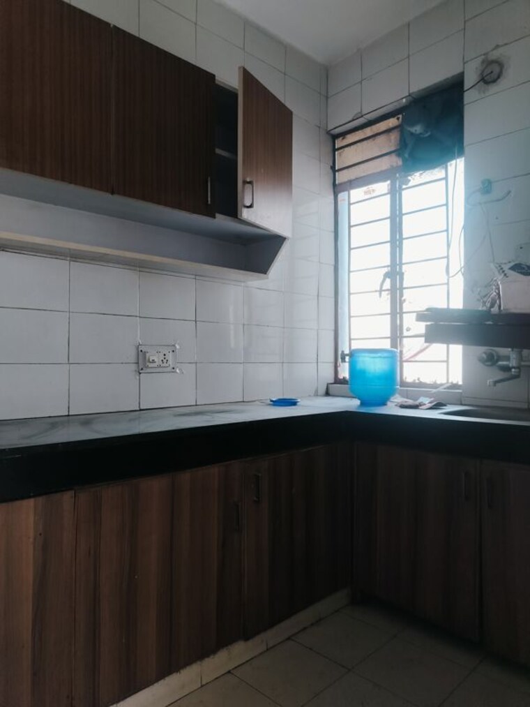 Kitchen, vasant kunj 1 Bedroom 650 Sq.Ft. Apartment In Vasant Kunj Delhi 10415174