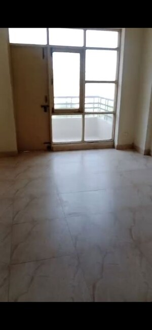 2.5 BHK Apartment For Rent in Zion Stonecrop and Celeste Garden, Sector 78