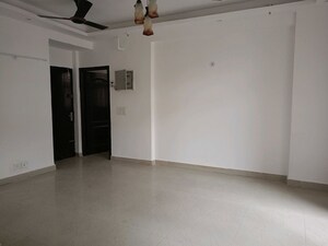 2 BHK Apartment For Sale in Amrapali Zodiac, Sector 120