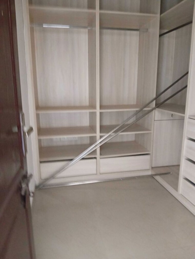 Bathroom, amrapali-zodiac 2.5 Bedroom 1075 Sq.Ft. Apartment In Sector 120 Noida 10415259