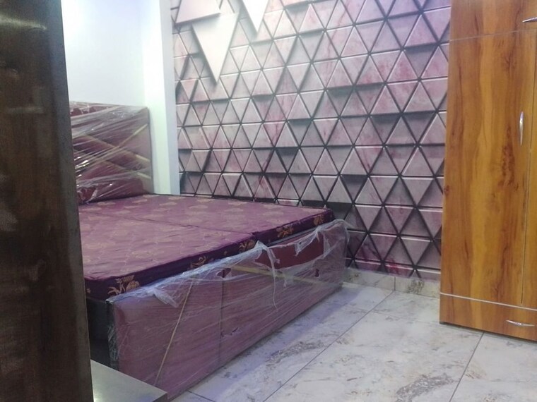 Room, dwarka mor 3 Bedroom 1200 Sq.Ft. Builder Floor In Dwarka Mor Delhi 10415266