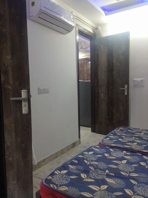 Bedroom in 3 BHK Builder Floor at Dwarka Mor – for Rent