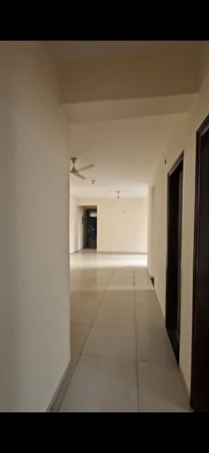 Bathroom in 3 BHK Apartment at BPTP Discovery Park, Sector 80 – for Rent