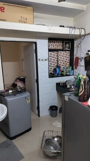 Team Area in 1 BHK Apartment at Worli – for Rent