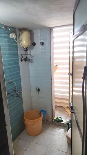 Bathroom in 1 BHK Apartment at Worli – for Rent