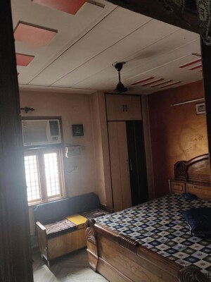 Bedroom in 2.5 BHK Builder Floor at Dwarka Mor – for Rent