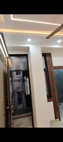 2 BHK Builder Floor For Sale in Shakti Khand III