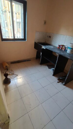 Team Area in 1 BHK Apartment at Ulwe Sector 19 – for Rent