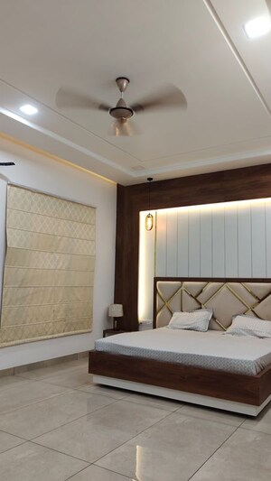 Bedroom in 3 BHK Builder Floor at Dwarka Mor – for Rent