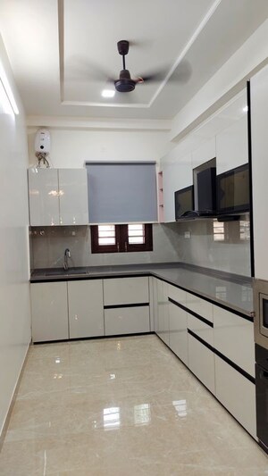 Kitchen in 3 BHK Builder Floor at Dwarka Mor – for Rent