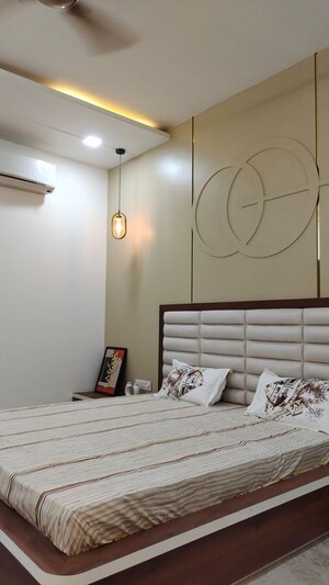 Living Room in 3 BHK Builder Floor at Dwarka Mor – for Rent