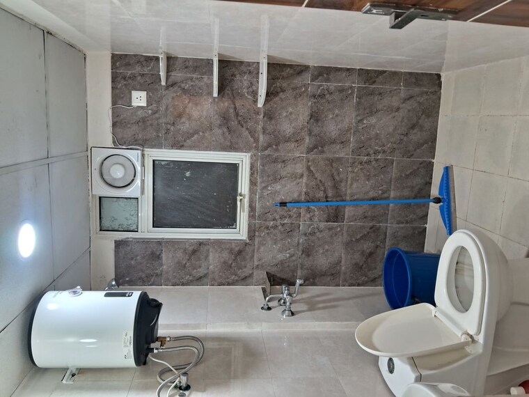 Bathroom, mittal-rajnagar-residency 2 Bedroom 1055 Sq.Ft. Apartment In Raj Nagar Extension Ghaziabad 10415282