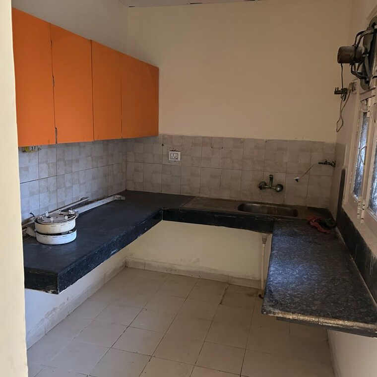 Kitchen, tdi-my-floor-1 3.5 Bedroom 250 Sq.Ft. Builder Floor In Sector 63 Sonipat 9853149