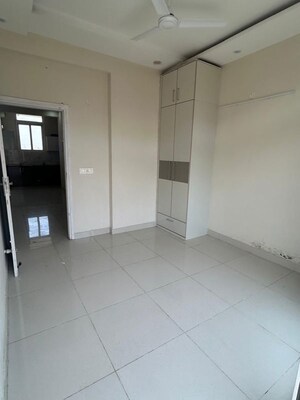 3 BHK Apartment For Rent in Preet Colony