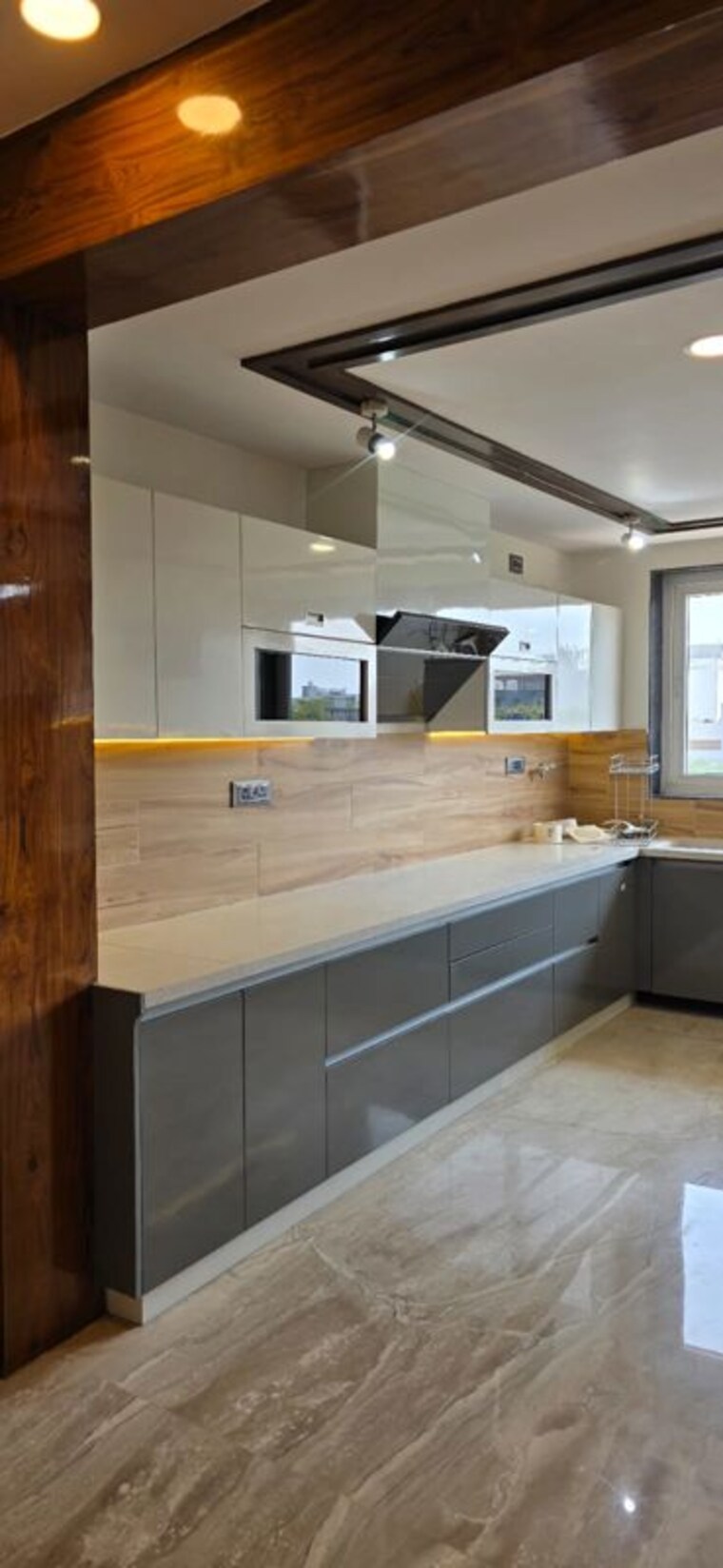 Kitchen, bptp-eden-estate 3 Bedroom 220 Sq.Yd. Builder Floor In Sector 81 Faridabad 10415348