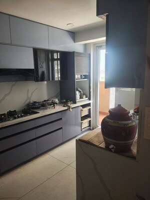 Kitchen in 4 BHK Apartment at Rishita Manhattan, Gomti Nagar – for Rent