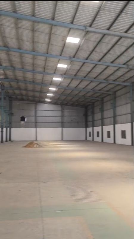 Warehouse For Rent in Lakdi ka pul