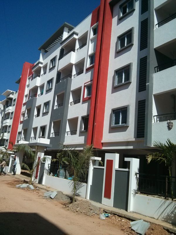 2 BHK + Pooja Room Apartment For Rent in Saritha Ambience