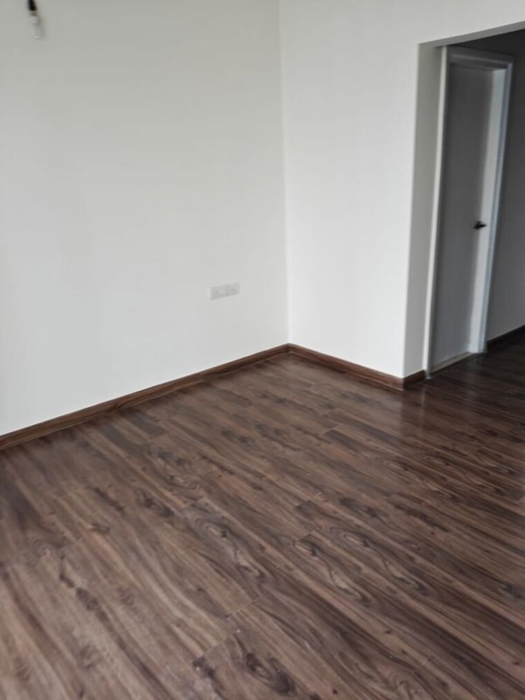 Room, emaar-the-palm-drive-the-premier-terraces 3 Bedroom 1966 Sq.Ft. Apartment In Sector 66 Gurgaon 10415394