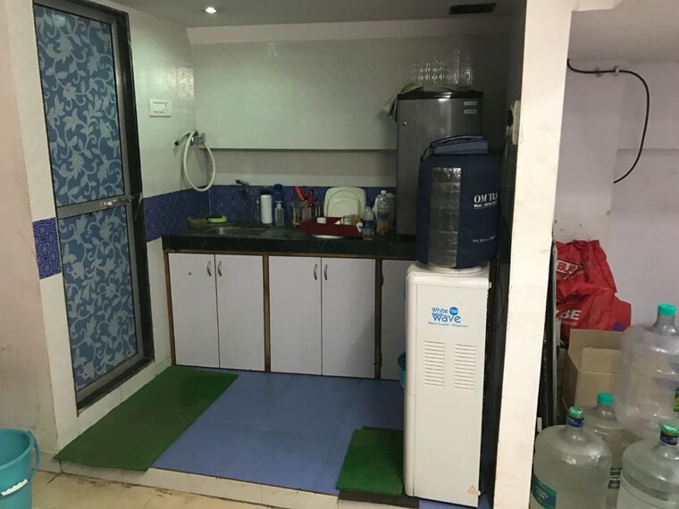 Kitchen, sandesh nagar Commercial Warehouse 4000 Sq.Ft. In Sandesh Nagar Mumbai 10320342