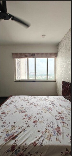 Room in 3 BHK Apartment at Puravankara Purva Zenium, Hosahalli – for Rent
