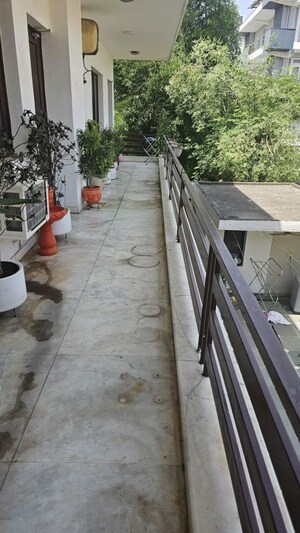 Balcony in 3 BHK Villa at Sector 23 – for Rent