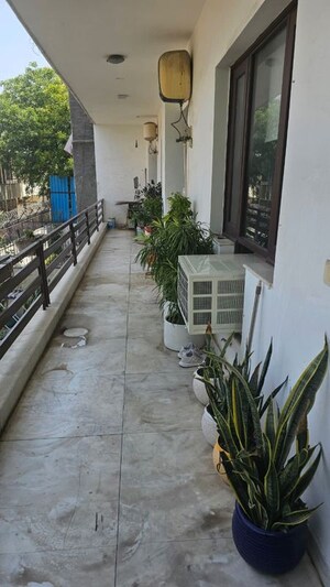 Balcony in 3 BHK Villa at Sector 23 – for Rent