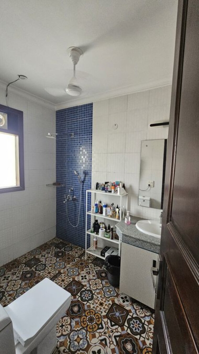 Kitchen, sector 23 3 Bedroom 2000 Sq.Ft. Villa In Sector 23 Gurgaon 10415467