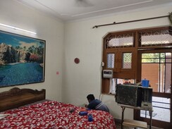 2 BHK Builder Floor For Rent in Sector 37