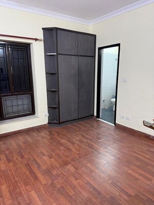 Room in 2 BHK Apartment at Sahara Grace Lucknow, Jankipuram – for Rent
