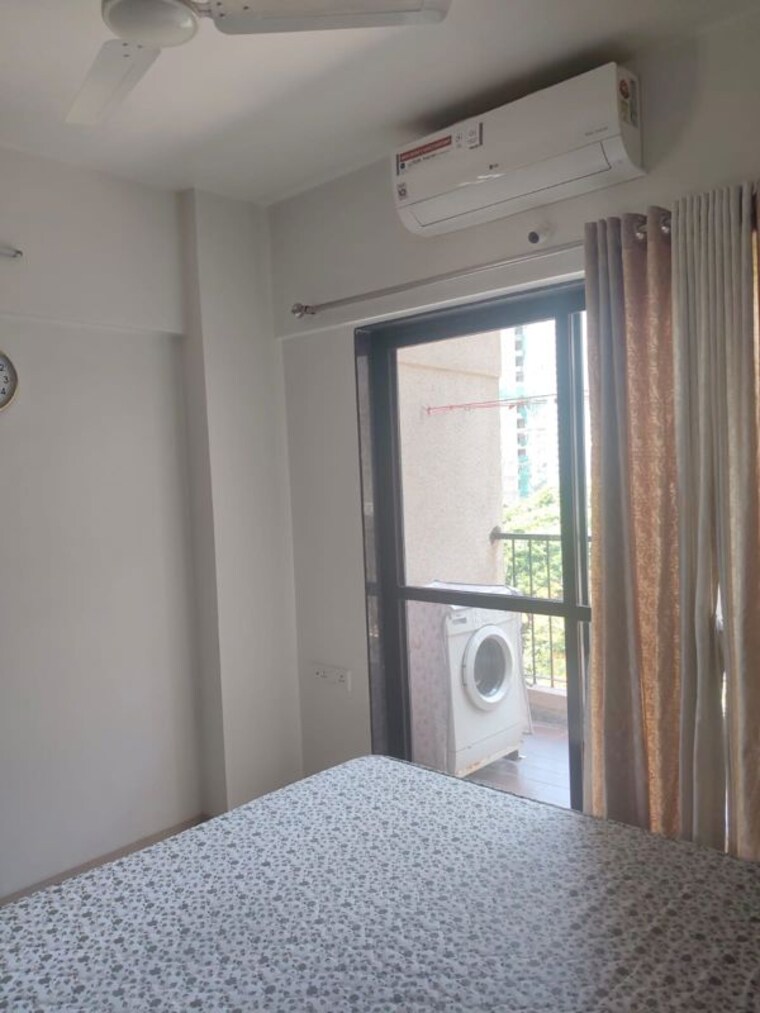 Room, naren-bliss-phase-i 2 Bedroom 850 Sq.Ft. Apartment In Magarpatta Road Pune 10415510