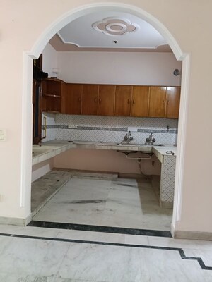 Building Lobby in 2.5 BHK Villa at Sector 23 – for Rent