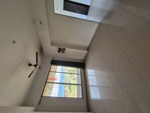 Room in 2 BHK Apartment at Globe Regency, Ulwe – for Rent