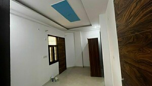 Building Lobby in 2.5 BHK Builder Floor at Dwarka Mor – for Rent