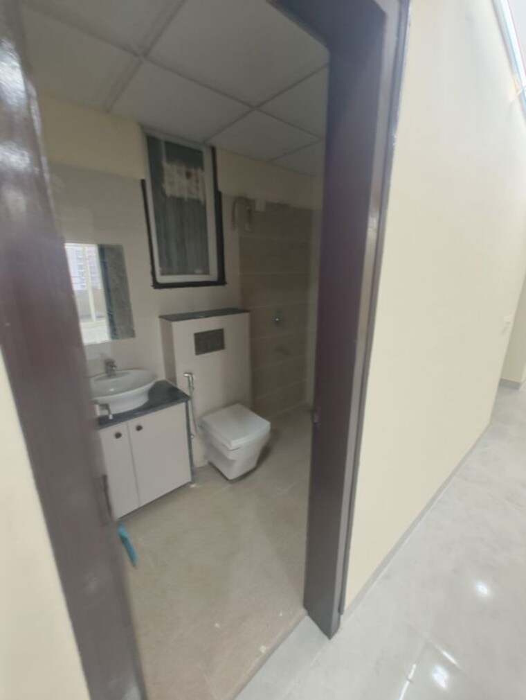 Bathroom, terraza-greens 3 Bedroom 1900 Sq.Ft. Apartment In Mansarovar Jaipur 10415559