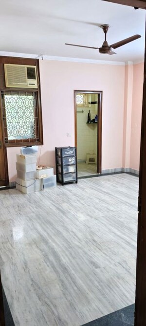 Room in 3 BHK Builder Floor at Lajpat Nagar ii – for Sale