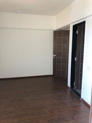 Room in 2 BHK Apartment at Essen Aishwaryam Comfort Phase-I, Akurdi – for Rent