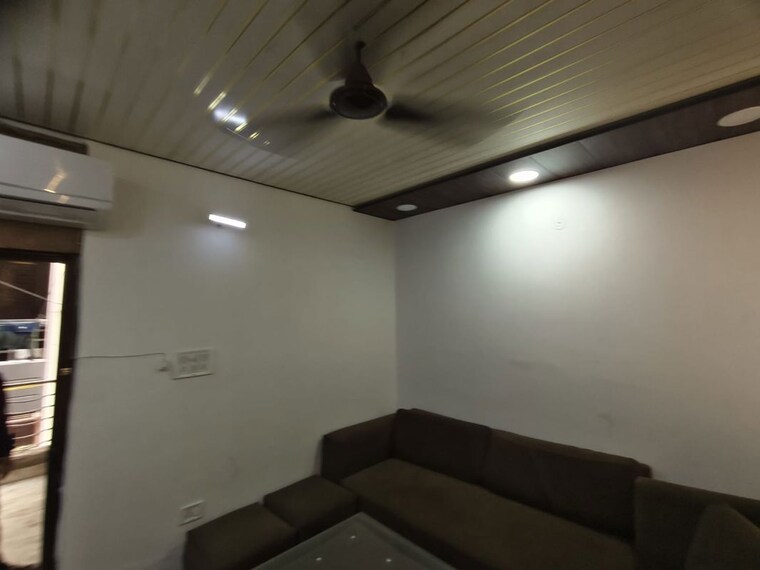 undefined, dwarka mor 3 Bedroom 1000 Sq.Ft. Builder Floor In Dwarka Mor Delhi 10414005
