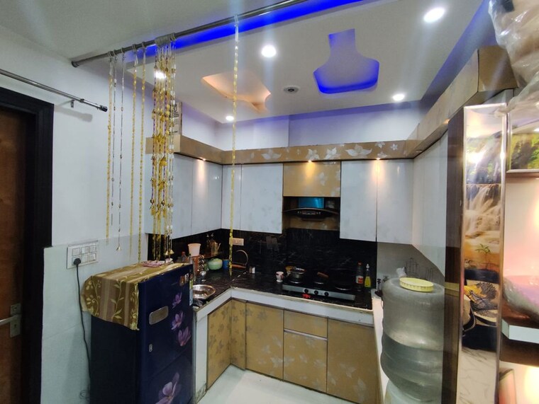 Team Area, dwarka mor 3 Bedroom 1000 Sq.Ft. Builder Floor In Dwarka Mor Delhi 10415595