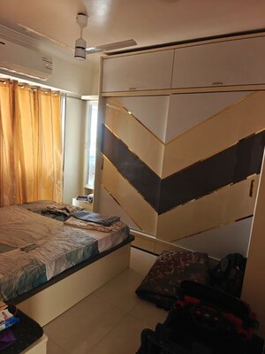 Living Room in 3 BHK Apartment at Satellite Tower, Goregaon East – for Rent