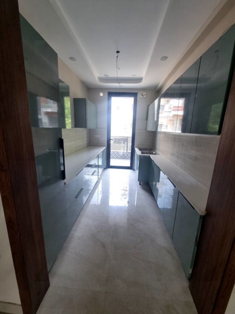 undefined, parklands 4 Bedroom 250 Sq.Yd. Builder Floor In Sector 85 Faridabad 10415640