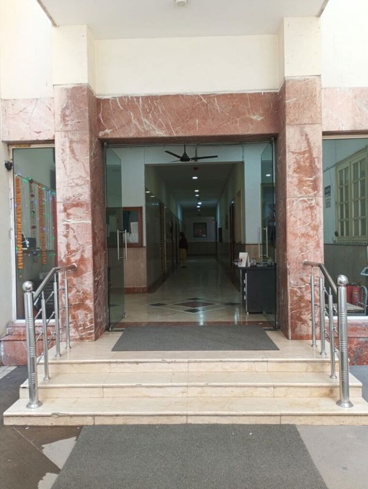 Exterior View, eros-woodbury-tower 3 Bedroom 1640 Sq.Ft. Apartment In Charmwood Village Faridabad 10415629