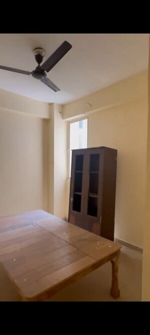 Room in 3 BHK Apartment at Conscient Habitat Residences, Sector 78 – for Sale