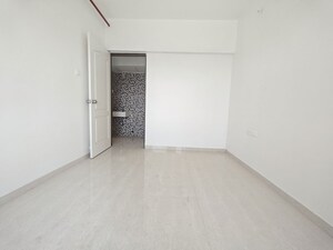Room in 2 BHK Apartment at Arihant Aspire, Palaspe Phata – for Rent