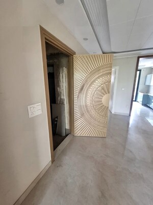 Room in 4 BHK Builder Floor at Parklands, Sector 85 – for Sale