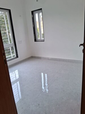 Room in 2 BHK Apartment at Deccan Gymkhana – for Rent