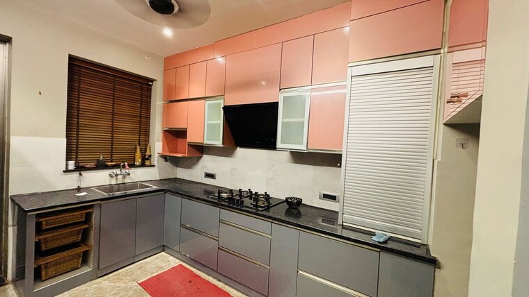 Kitchen, kalidas road 3 Bedroom 2250 Sq.Ft. Builder Floor In Kalidas Road Dehradun 10415721